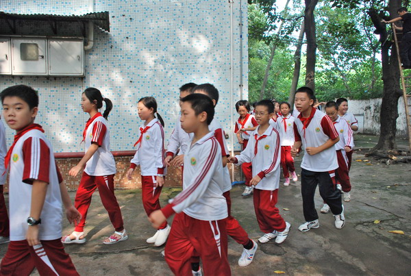  p data-id="go0jq9x7vw">广州市华侨外国语学校又名华侨小学,创办于