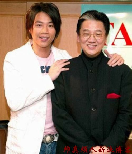  p>陶喆(david zee tao),1969年7月11日出生于中国香港,华语流行乐男