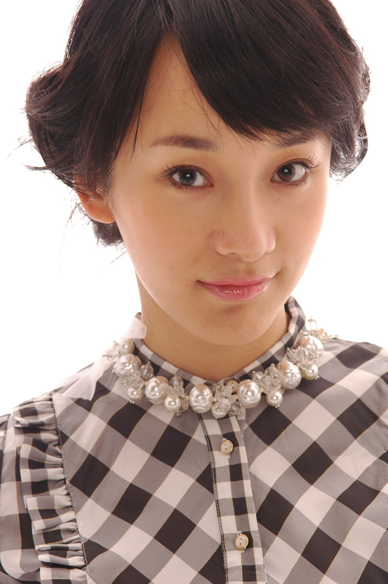  p>陶飞霏,1977年2月15日出生于湖北省荆州市,中国影视女 a target="