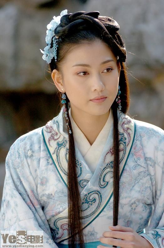  p>李彩桦(rain li),1983年11月11日生于香港,中国香港女演员,歌手.