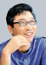  p>李秀满 i>(         /lee soo man) /i>,1952年6月18日出生于韩国