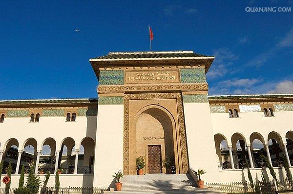  p>洛杉矶(los angeles),位于美国加利福尼亚州西南部,是美国第二大