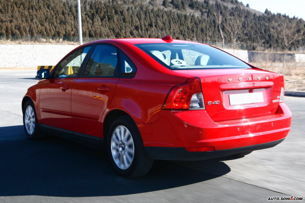 沃尔沃s40