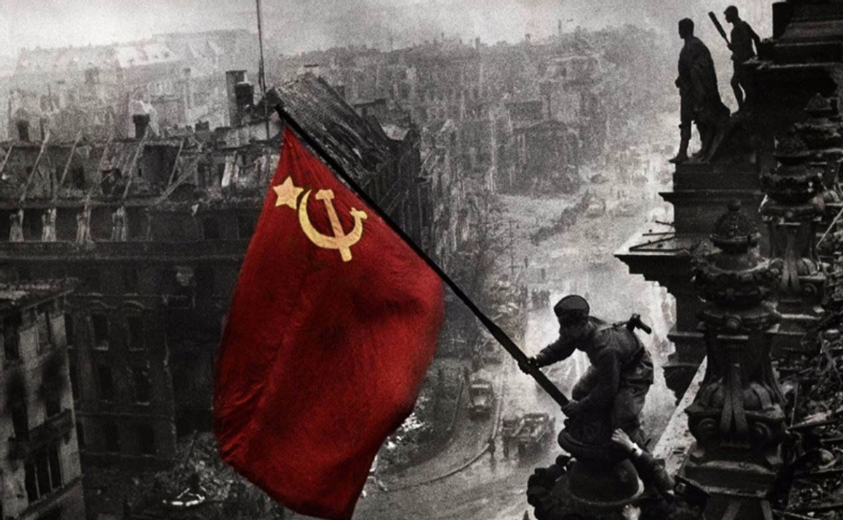 德国国会大厦：建成时出现不祥之兆，二战最后的野蛮之战在此展开_百科TA说