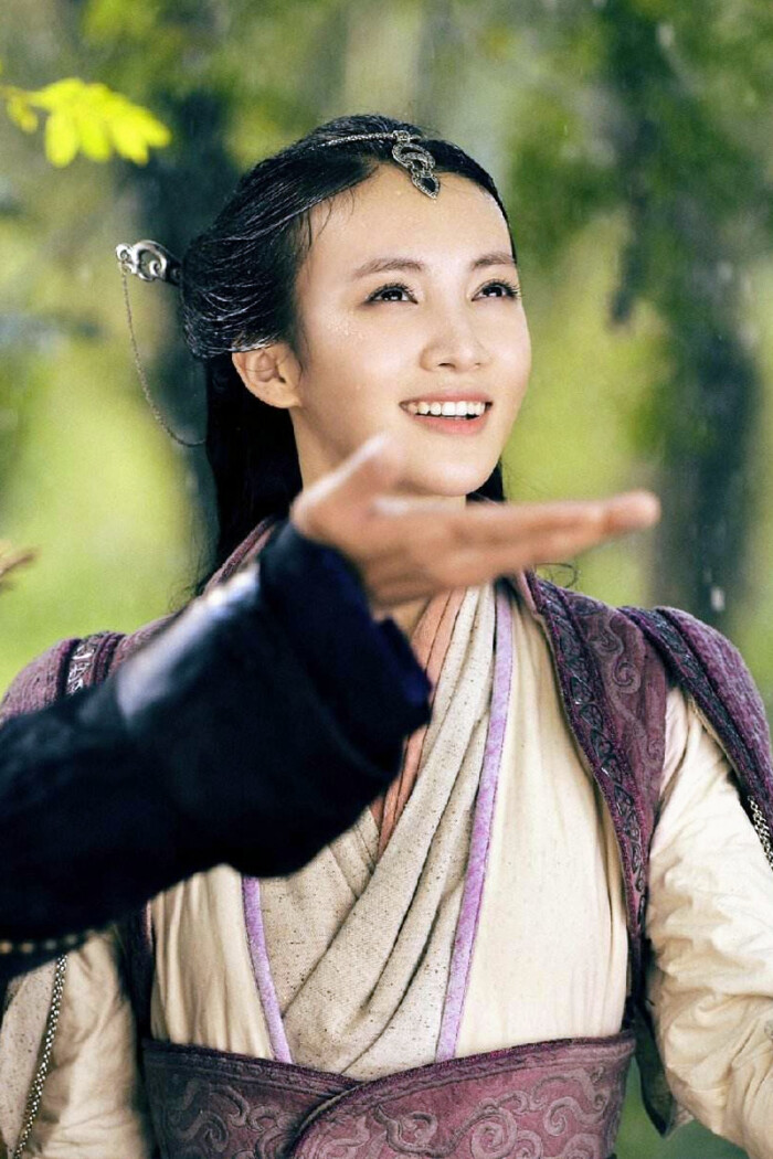 是林玉芬执导的电视剧《 a target="_blank" href="/item/仙剑云之凡