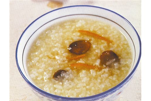  p>薏仁陈皮粥是一种食物,制作原料有薏苡仁,陈皮, a target="_blank"