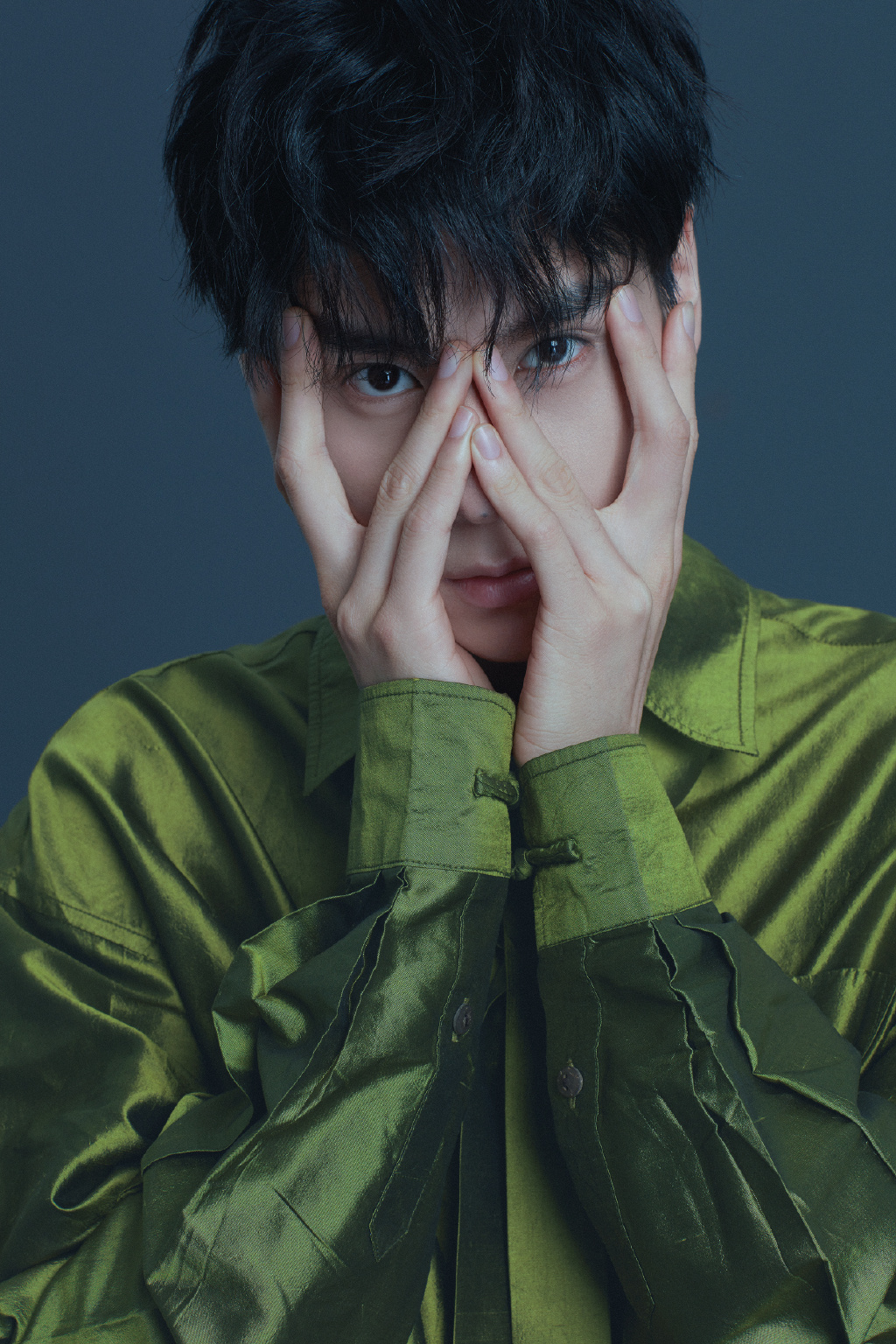  p>胡一天,1993年12月26日出生于 a target="_blank" href="/item