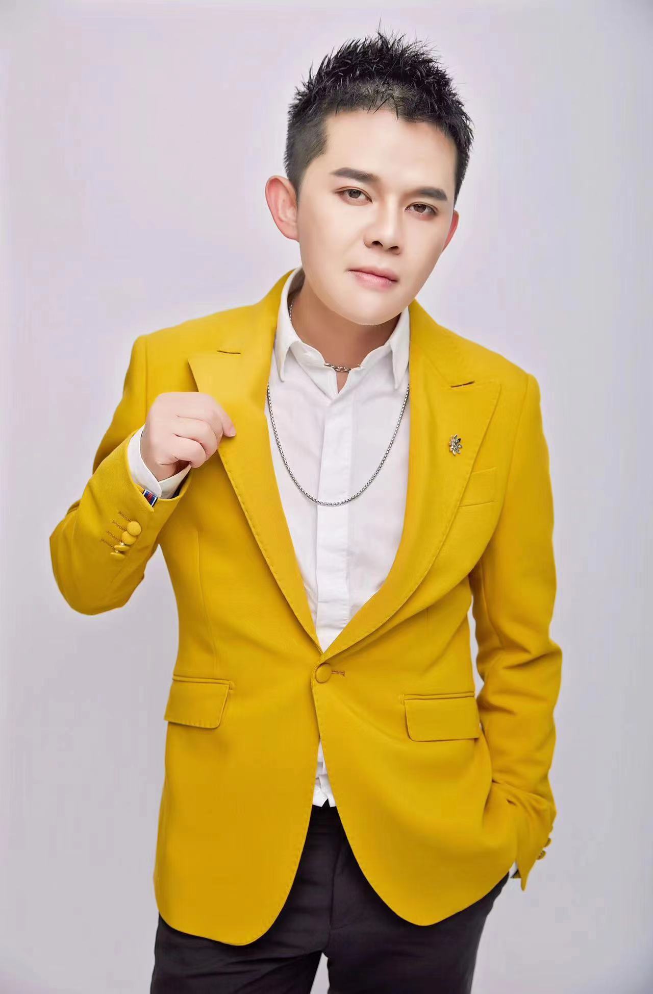  p data-id="go0agja4dr">刘星,中国大陆男歌手.