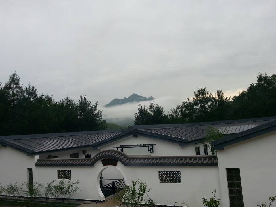  p>幽兰谷风景区位于 a target="_blank" href="/item/翁源县/3337414