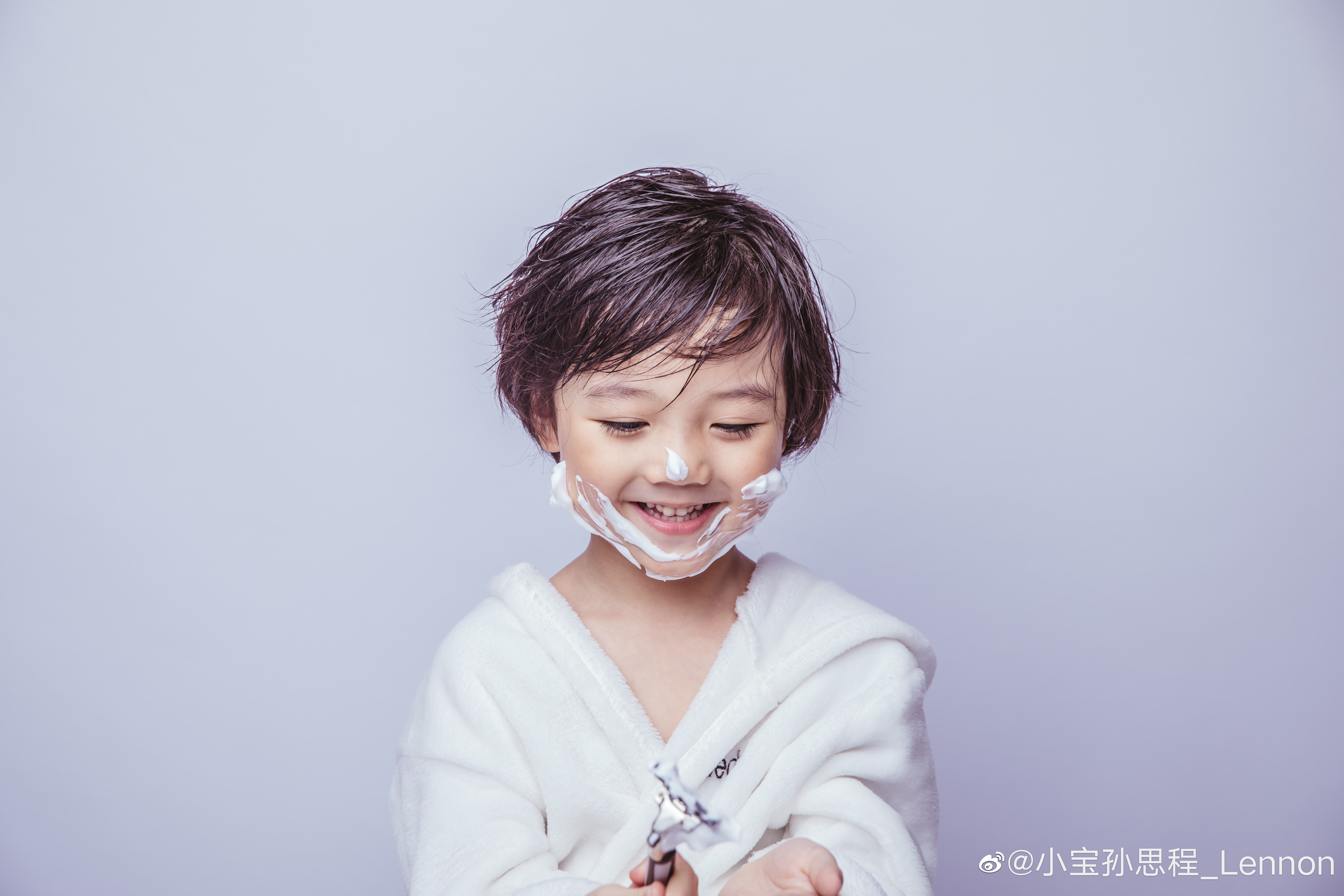 ="sd7s53ymfydh">孙思程,2016年6月11日出生于北京市,中国内地男演员