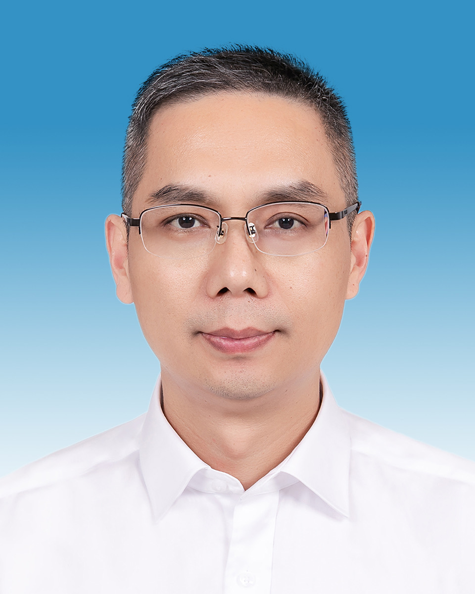 黄德新,男,汉族,秀屿区埭头镇人,1971年8