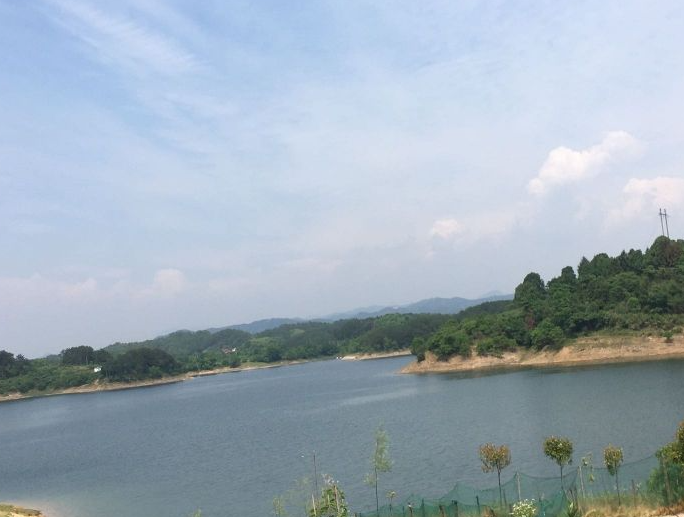 蔡河镇,隶属于湖北省黄冈市 a target="_blank" href="/item/浠水县