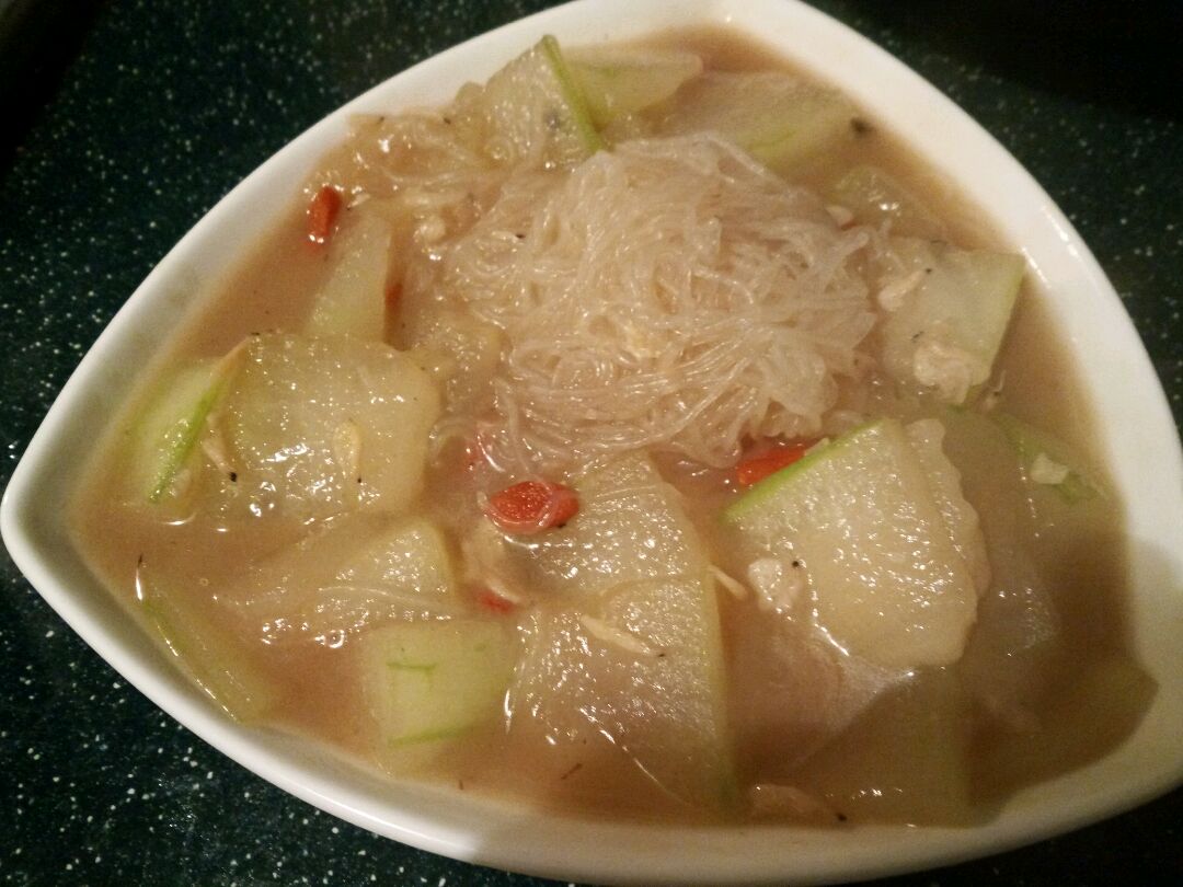 冬瓜炖粉丝