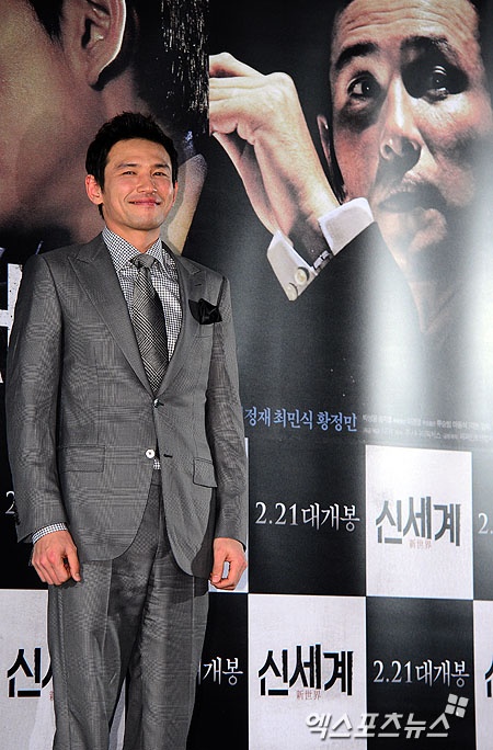  p>黄政民 i>(         ,hwang jeong min) /i>,1970年9月1日出生于