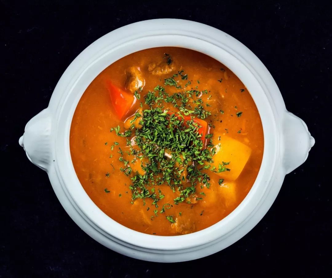 匈牙利牛肉浓汤