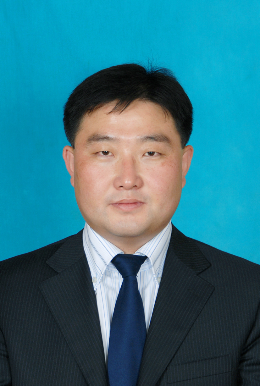 中共党员,曾任吉林省延边朝鲜族自治州和龙市人民政府副市长