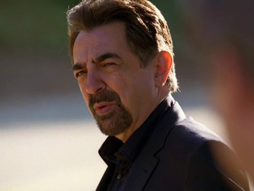  p>《犯罪心理第四季》 i>(criminal minds season 4) /i>是 a href="