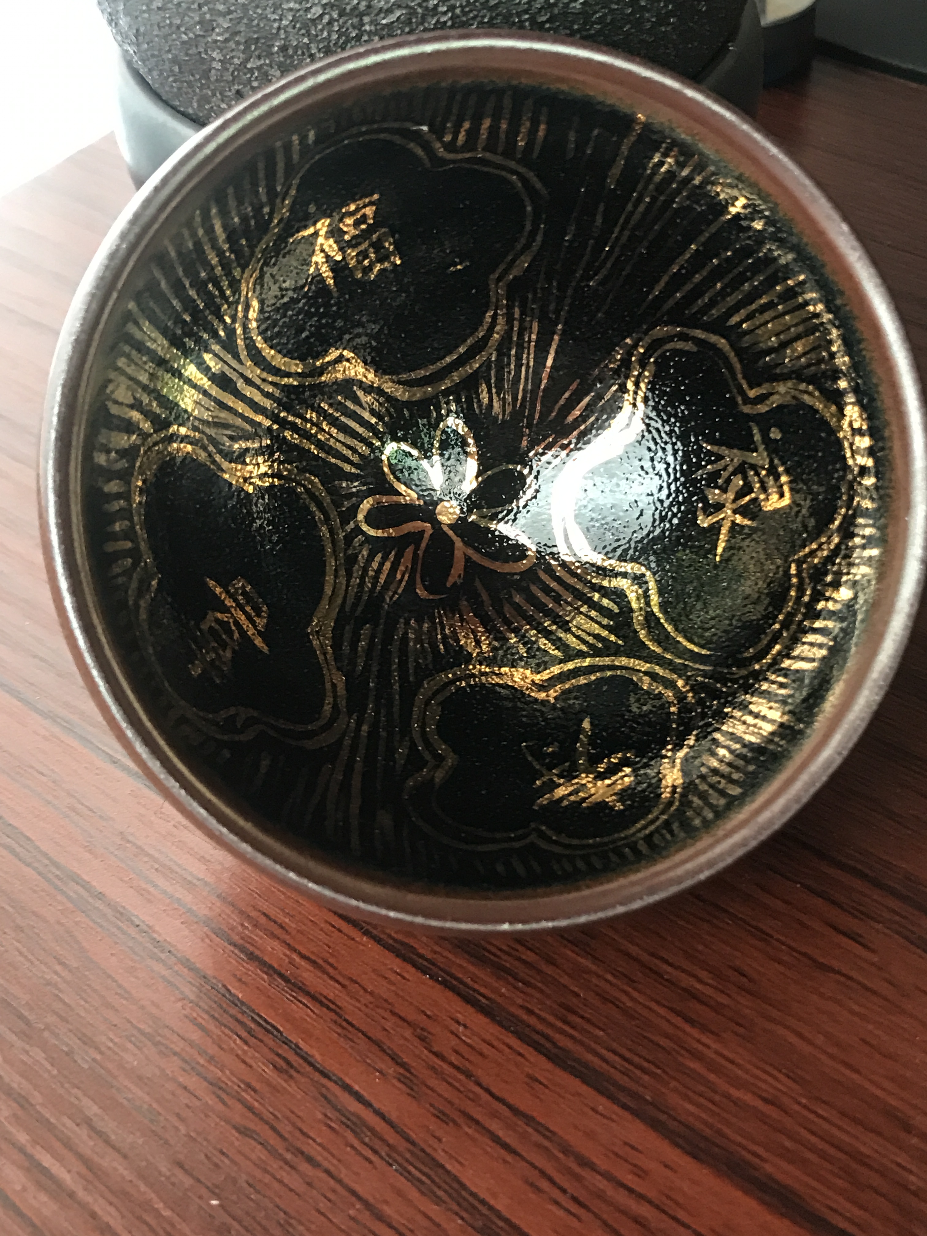  p data-id="gnbtbjtkl4">柯小云,男,毕业于东北