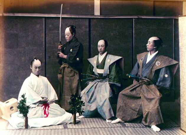 日本的武士道有多病态？切腹自杀还需要别人帮忙“介错”_百科TA说