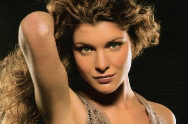 维多里娅·普契尼