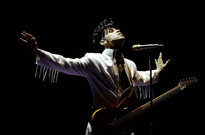 原名普林斯·罗杰斯·内尔森(prince rogers nelson), a target="