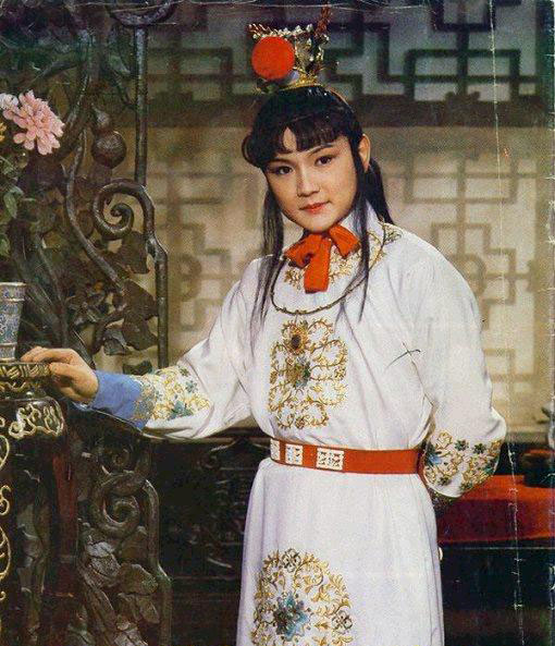 红楼梦里贾宝玉小名叫宝玉，大名叫什么？_百科TA说