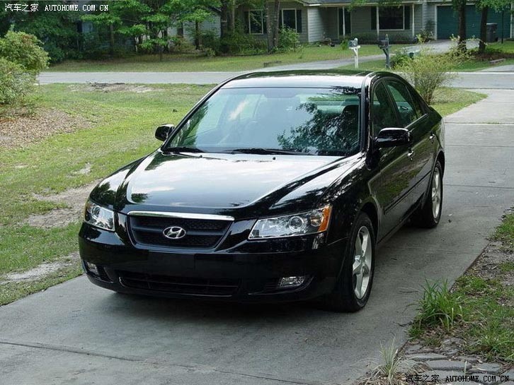  p>御翔,是一款北京现代推出的汽车. /p>