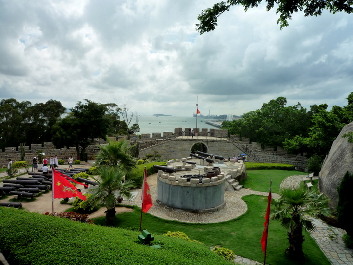 胡里山炮台
