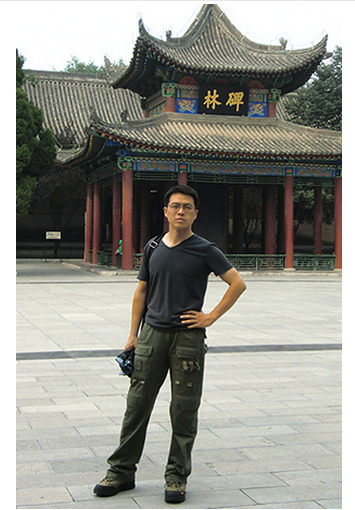 任飞,2006年中国美院国画人物专业毕业