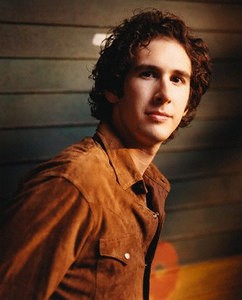  p>乔诗·葛洛班(josh groban),1981年2月27日出生于美国洛杉矶,美国