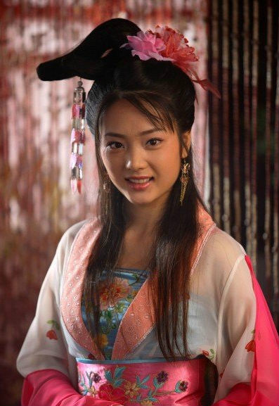 崔漫莉