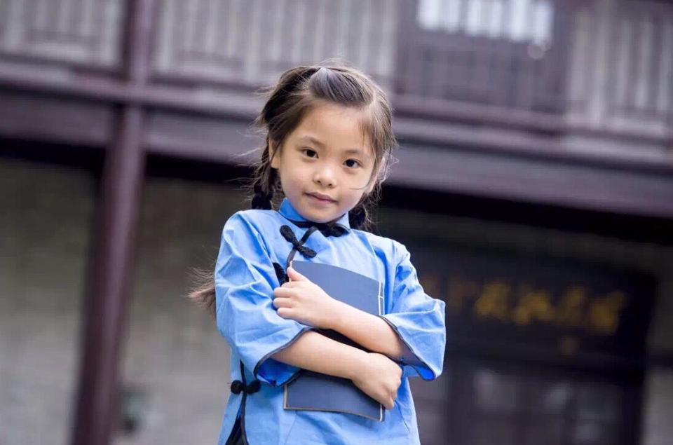  p data-id="gnwjykzbet">陈朵怡,中国内地儿童演员, a target="