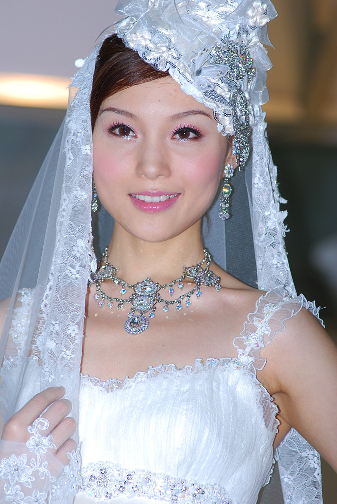  p>朱璇,1987年4月4日出生于北京,中国影视演员.