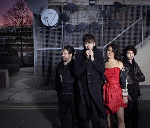  p>guillemots(海鸥乐团)创建于2005年12月11日,是由来自英国的古典