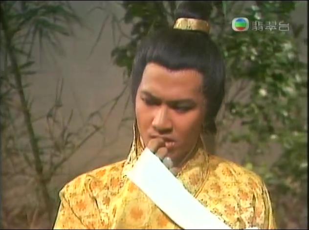 黄允财