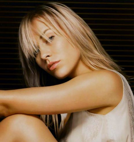  p>娜塔莎·贝丁菲尔德(natasha bedingfield),1981年11月26日出生于