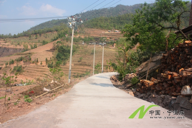  p>云南省普洱市宁洱县辖镇,辖6个村民委员会,行政区域面积281.