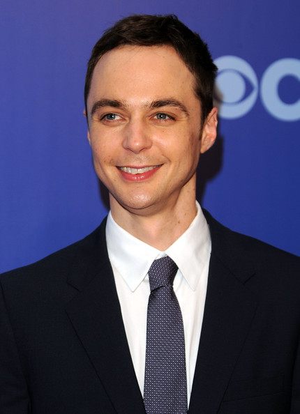  p>吉姆·帕森斯(jim parsons),1973年3月24日出生于美国得克萨斯州