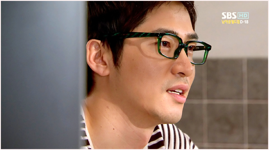 《咖啡屋》是韩国sbs电视台于2010年5月17日在月火档播出的电视剧,由 