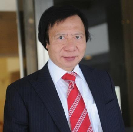  p>郭炳江英文名: b>thomas kwok /b>,1951年1月1日出生于广东省中山