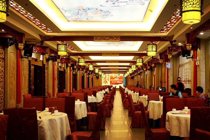  p>六婶酒家(光塔路店)是一家粤菜店,位于广州市光塔路154号 a target