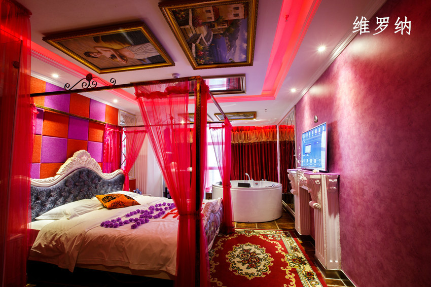  p>艾米情侣酒店是香港艾米酒店管理集团在内地投资的时尚情侣酒店