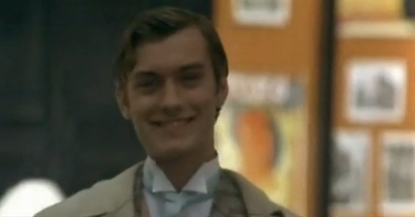  p data-id="gnwzprim82">《王尔德的情人》是由 a target="_blank"