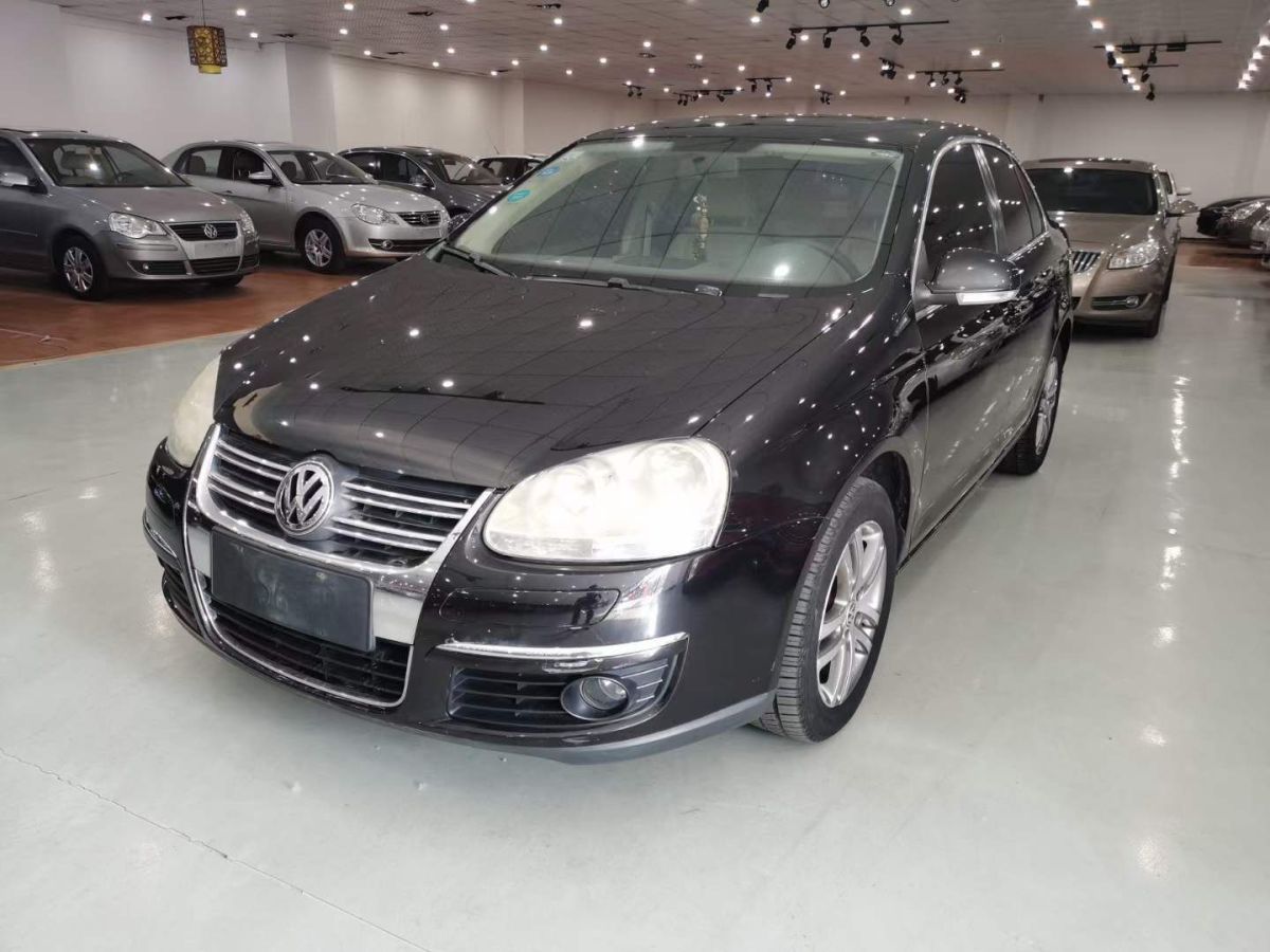 2010款速腾 1.4tsi 自动豪华型