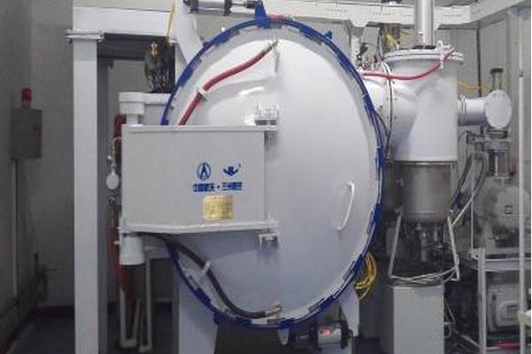 高温热处理装置