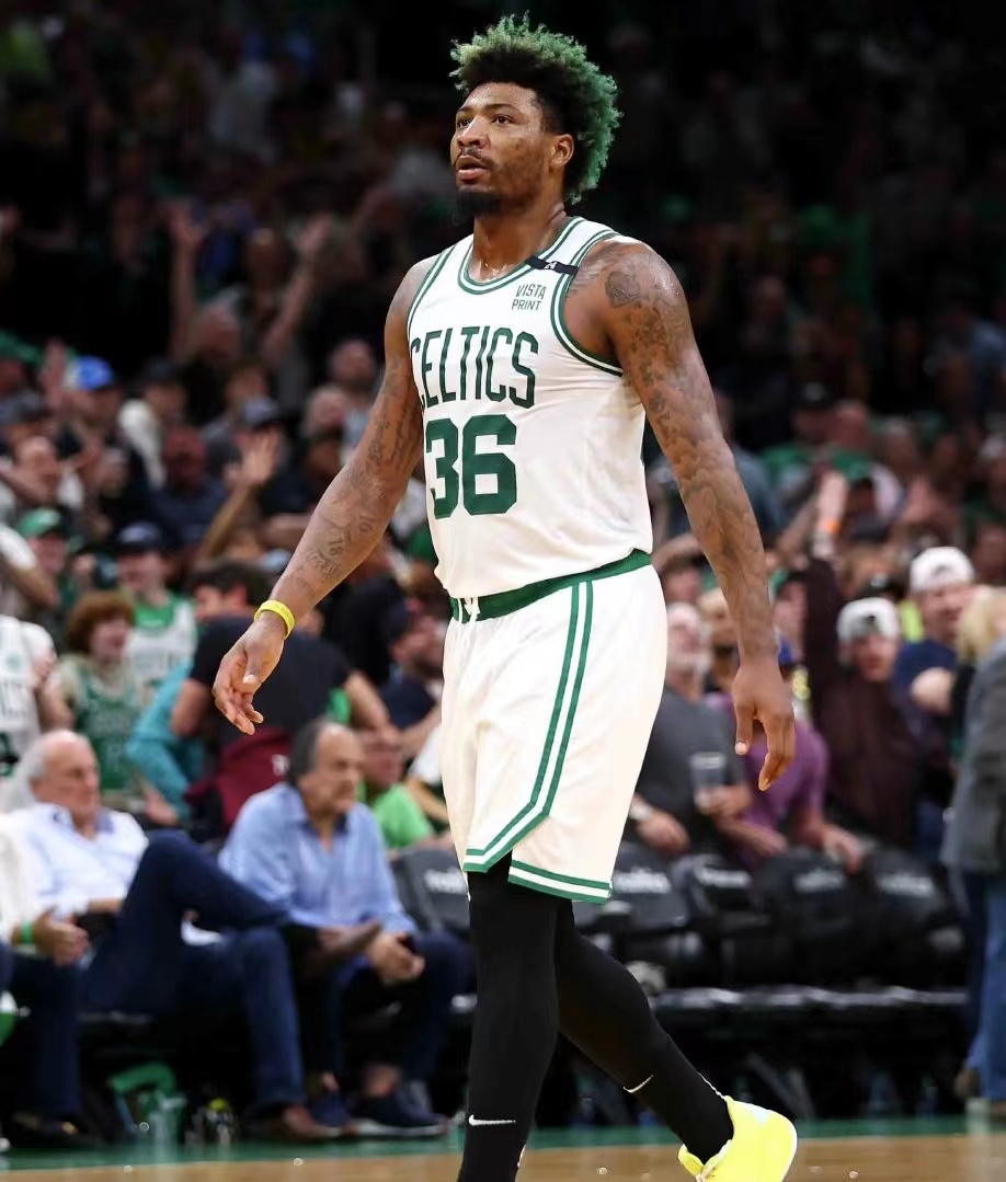 1994年3月6日出生于 a target="_blank" href="/item/美国/125486"