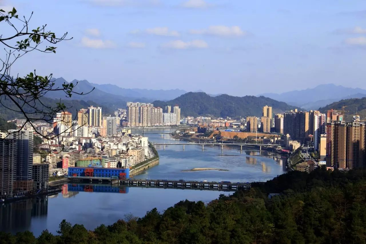 ="228213">湖南 /a>省 a target="_blank" href="/item/益阳/287607"