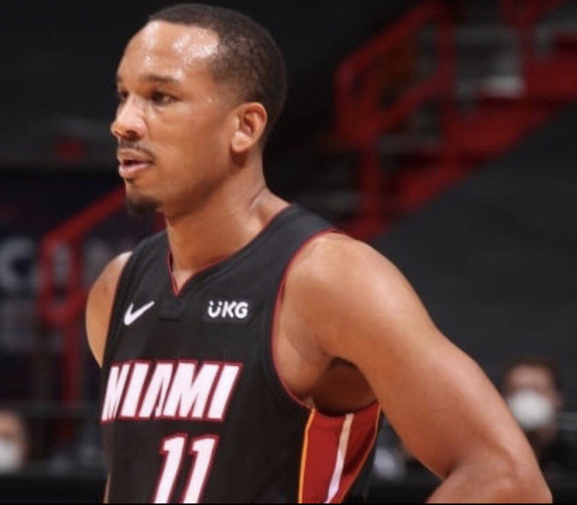  p>埃弗里·布拉德利(avery bradley),1990年11月26日出生于 a target