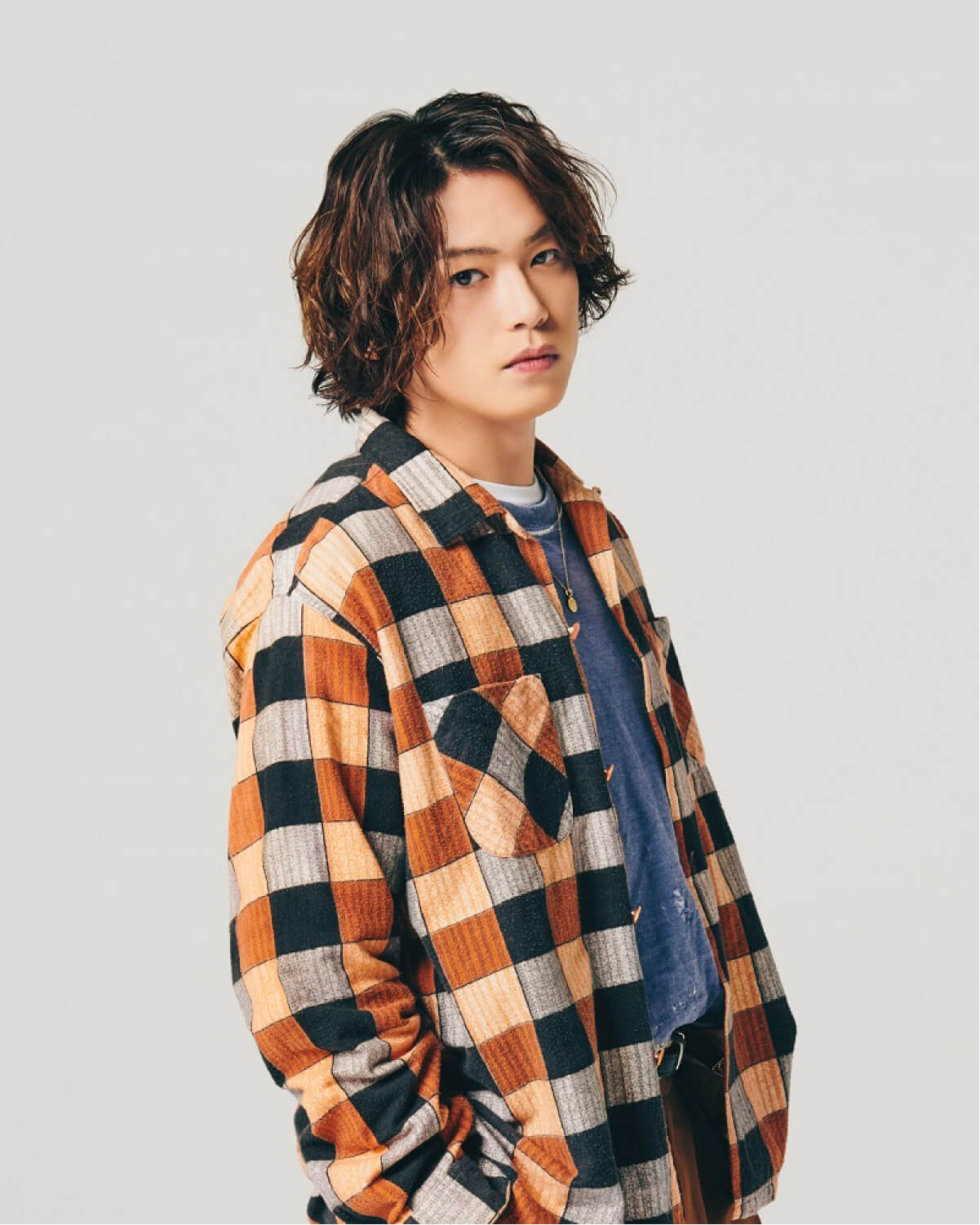  p>高木雄也,1990年3月26日出生于大阪府茨木市,日本男演员,歌手, a