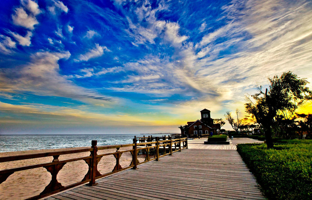 ">山海关区 /a>石河南岛生态区,人工填海而成,海岛打造环渤海高端旅游